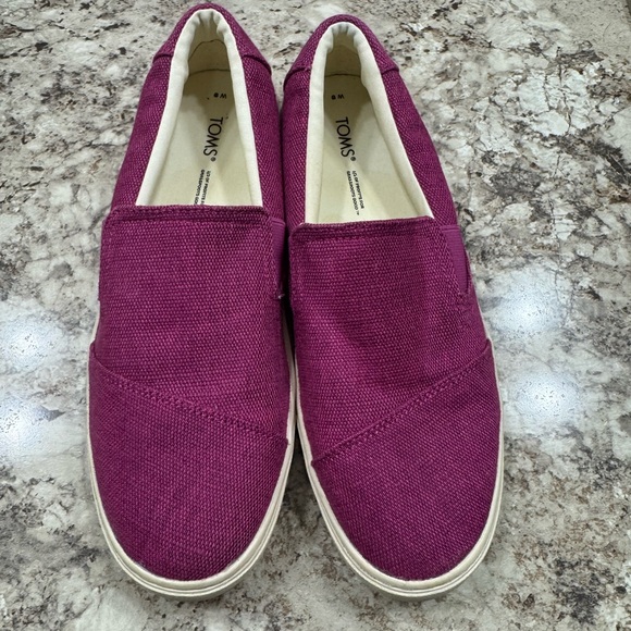 TOMS Women's Berry Canvas Loafers - Picture 1 of 5